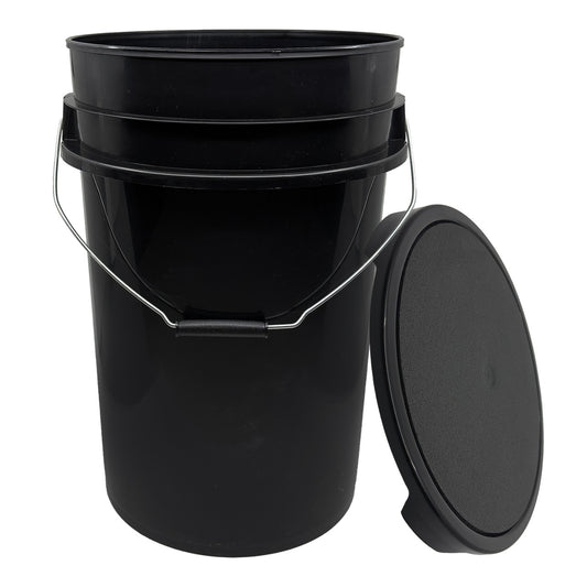 Champion 6 Gallon Ball Bucket