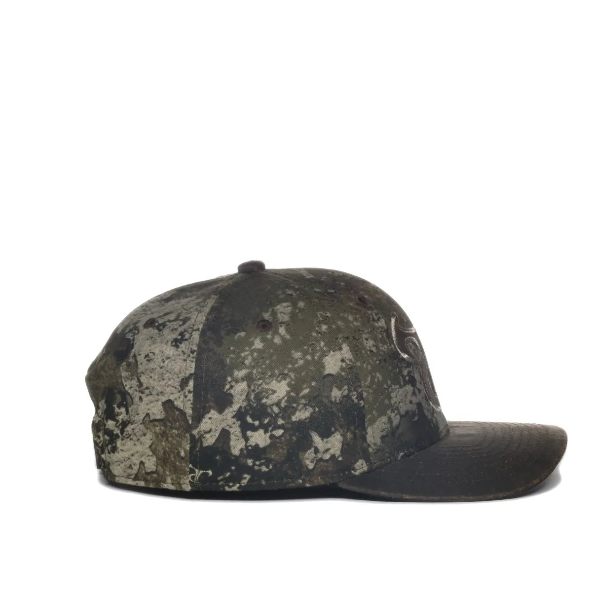 TRU05A-TrueTimber® Strata™/Dark Brown